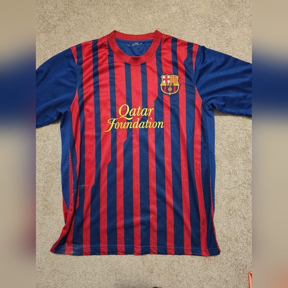 Barcelona jerseys - Picture 2 of 5